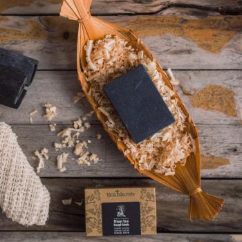 Xà bông than hoạt tính- xà bông handmade - Xà bông thảo mộc