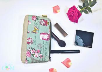 Ví đựng đồ trang điểm
